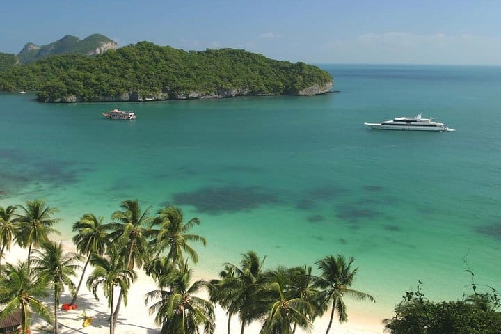 Angthong Park Speedboat Tour: Sightseeing & Snorkelling Adventure 2
