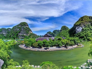 2 Day Tour to Ninh Binh from Hanoi with Trang An Cave