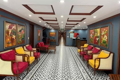 Halong Bay 2Day/1 Night – LUXURY OVERNIGHT CRUISE – Balcony Cabin