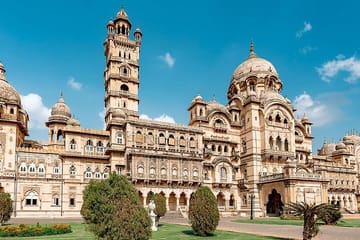 Ahmedabad to Unity Heights: Heritage and Nature Expedition