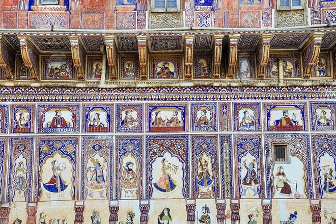 Exterior Wall painting of the Haveli in Mandawa Town.
