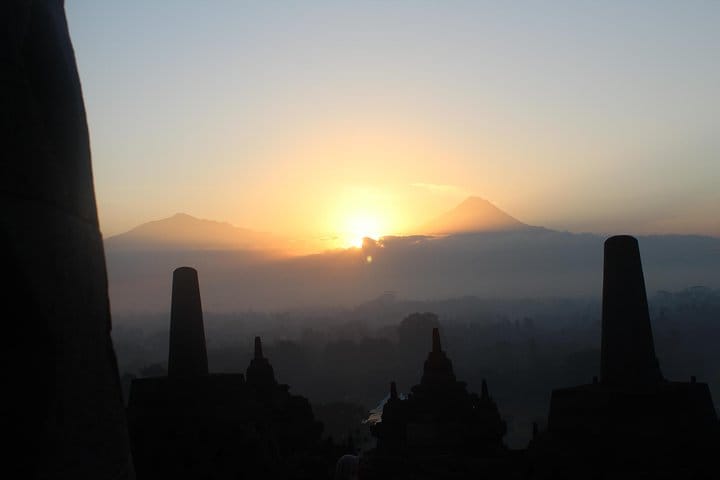 Borobudur Sunrise Merapi Volcano Tour