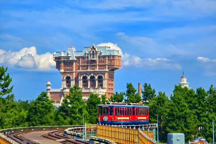 Однодневный пропуск в Tokyo DisneySea с индивидуальным трансфером из/в отель