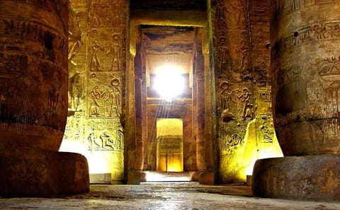 Full-Day Cultural Tour of Dendera and Abydos Temples in Egypt