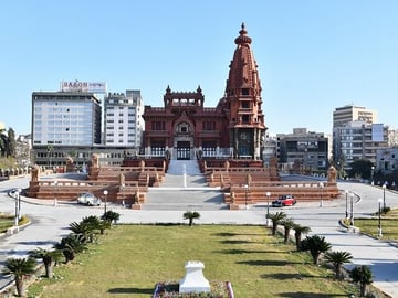 Half Day Tour to Baron Palace