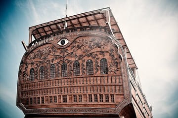 Full Day licensed Tours in Kuwait City & Desert PickUp & DropOff