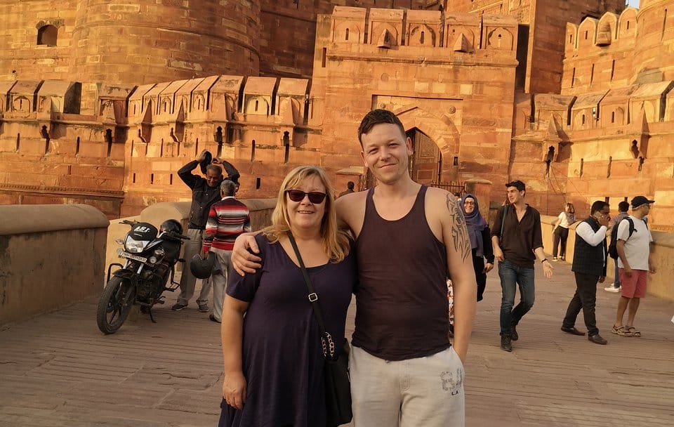 Cultural Tour of Agra and Varanasi from Delhi