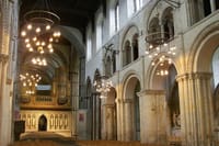 Charles Dickens Full-Day Private Tour in Rochester 3
