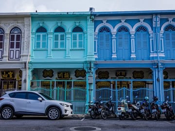 Phuket Full Day Tour of Chalong, Karon, and Kathu Attractions