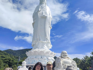 Marble Mountains and Linh Ung Pagoda Half-Day Tour in Da Nang