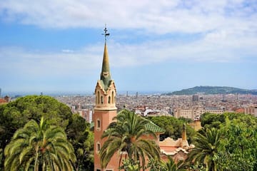 Park Güell Photography Tour in Barcelona with Professional Guidance