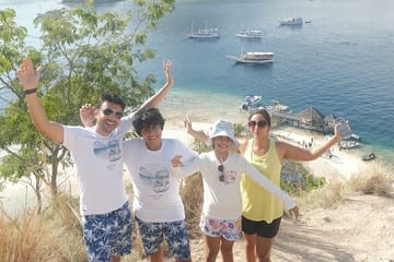 Multi-Day Sailing Tour in Komodo National Park, Indonesia