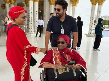 Private City Tour of Abu Dhabi with Pickup from Dubai