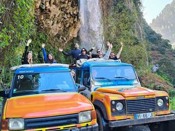 Jeep Tour of Volcanic Pools and UNESCO Forests in Portugal