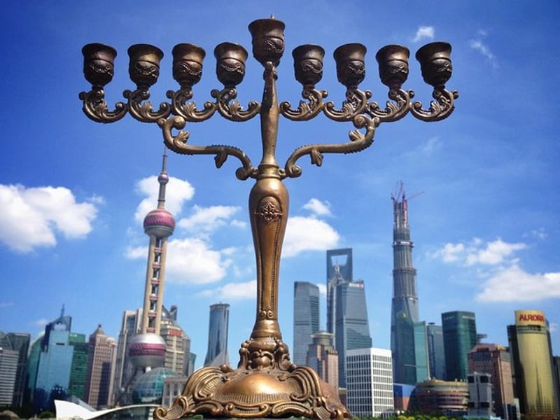 Tour of Jewish Shanghai led by a Jewish History Expert