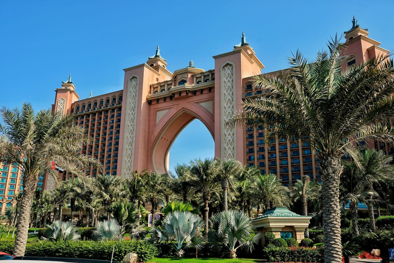 Stretch Limousine Panoramic City Tour of Dubai 4