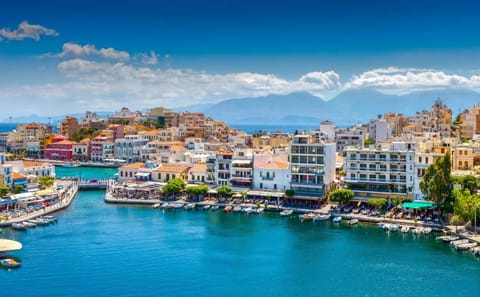 8-Day Guided Tour of Crete with German-Speaking Expert