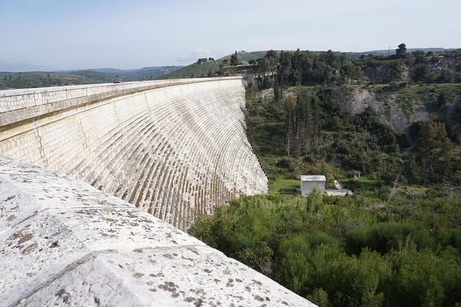 Marathon Dam