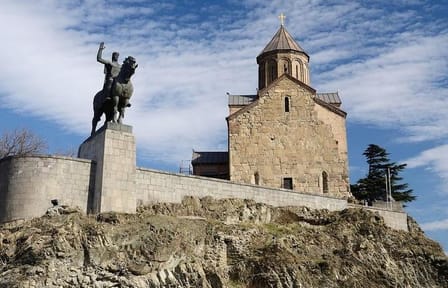 3 Full days in Georgia with private tour, free aiport