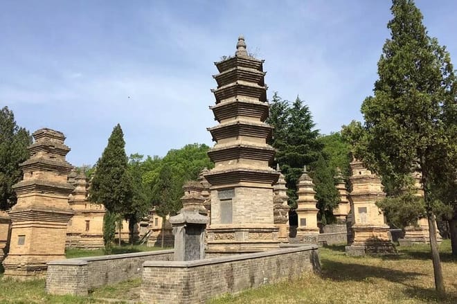 Private Day Tour to Shaolin Temple with Kungfu Class from Luoyang photo 5