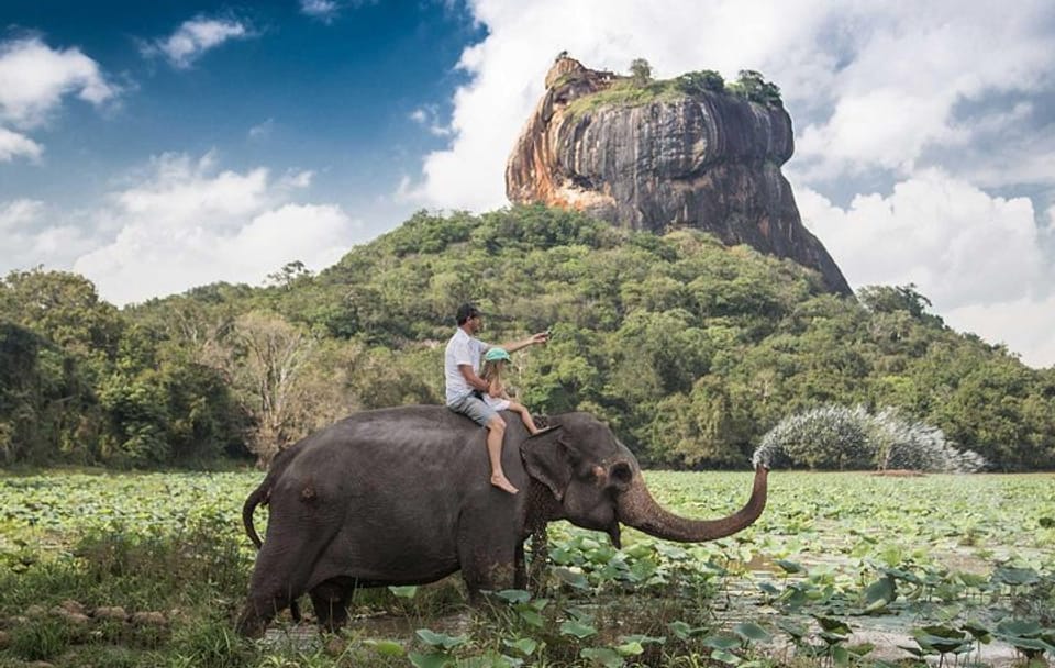 Sigiriya Rock Fortress Day Tour from Negombo