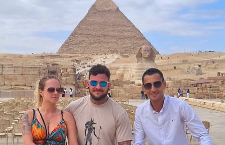 Private Tour of Cairo's Pyramids, Museum, and Bazaar