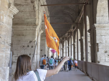 Tour Coliseo y Foro Romano adaptado a niños – Tour de grupo