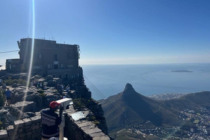 Full-Day Cape of Good Hope and Table Mountain with Penguins Tour