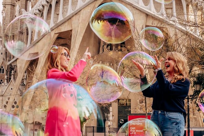 Timeless Barcelona: Your Personal Photoshoot