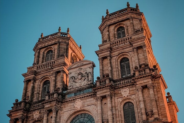 Rennes Private Walking Tour With A Professional Guide 3
