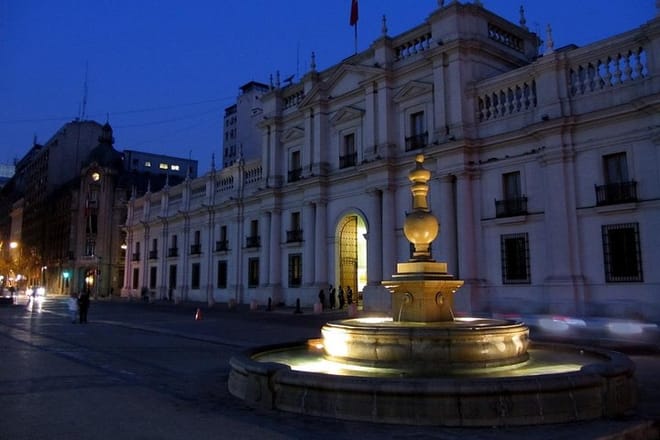 Small-Group Tour: Night City Tour with Santa Lucia Hill and Dinner Show photo 4