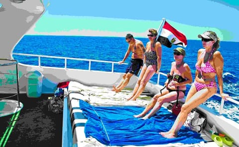 Private Boat Trip for Diving and Snorkeling from Hurghada