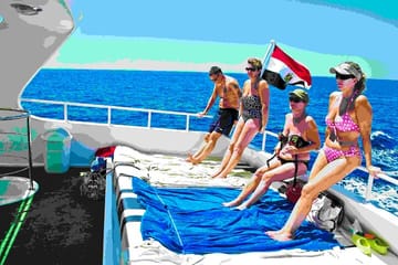 Private Boat Trip for Diving and Snorkeling from Hurghada