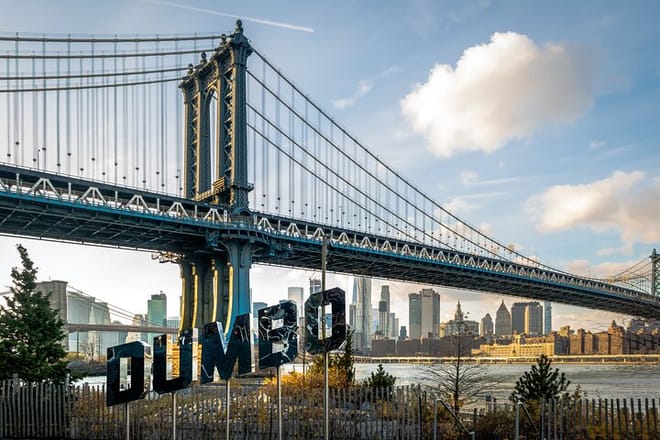 Brooklyn Uncovered: Street Art, Bridge Views & Waterfronts