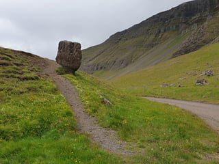 An image of Staupasteinn in Hvalfjordur