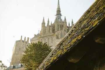 Small Group Day Trip from Paris to Mont Saint Michel