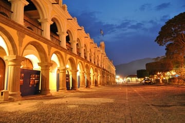 Antigua Guatemala and San Salvador Cultural Day Tour