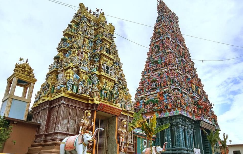 Full day Colombo City Tour – Private Air Condition Car and Driver