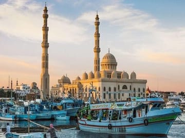 Guided Sightseeing and Shopping Tour in Hurghada, Egypt