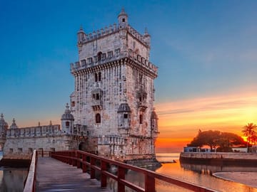 Private 5-Day Tour from Porto to Lisbon with Cascais and Coimbra