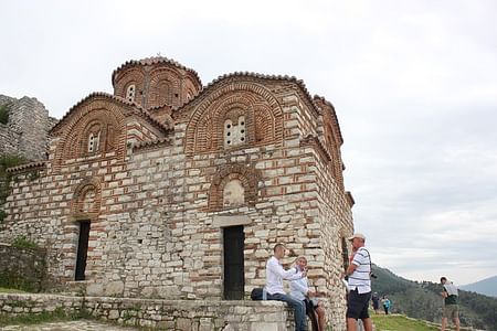 Tirana to Berat: Cultural City Tour & Authentic Cooking Class