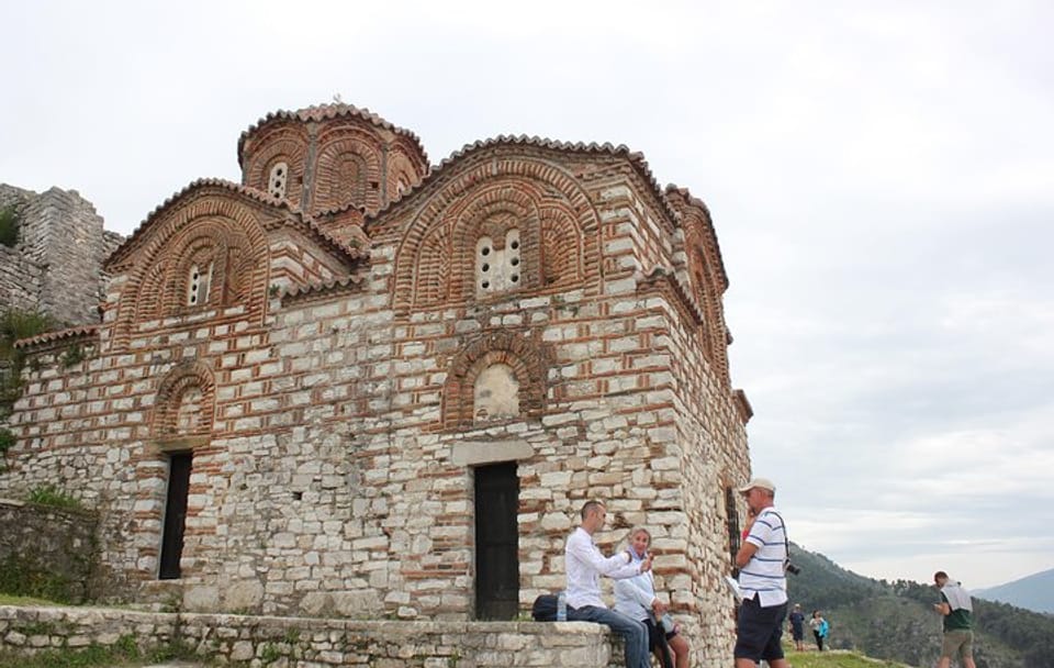 Tirana to Berat Cultural Tour and Cooking Class