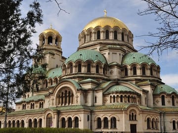 Private Cultural Walking Tour of Sofia City Garden
