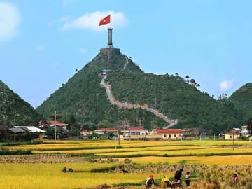 From Hanoi: Ha Giang Motorbike Tour 3 nights 2 days