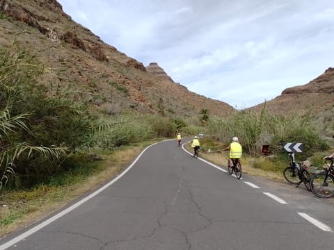 E-Bike Mountain Tour Optional Tapas Tasting in an Aboriginal Cave 3 Hours