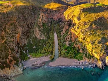 Full Day Tour to Preveli Palm Beach from Heraklion