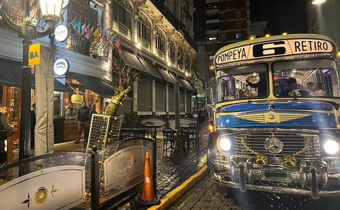 Private Transfer to Tango Show and Dinner in Buenos Aires
