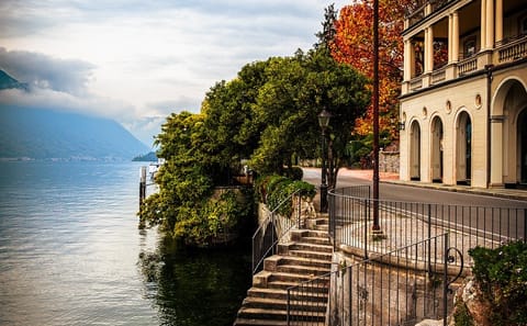 Private Walking Tour of Riva, Lake Como's Scenic Highlights