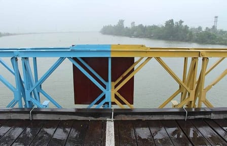 DMZ private tour with Vinh Moc and Khe Sanh Combat base from Hue