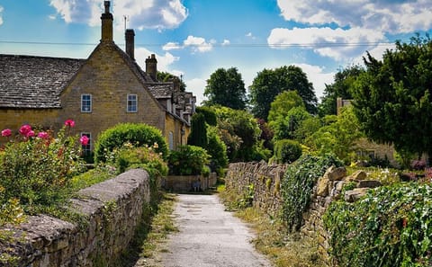 Private 10-Hour Cotswolds Tour from London to Broadway Tower